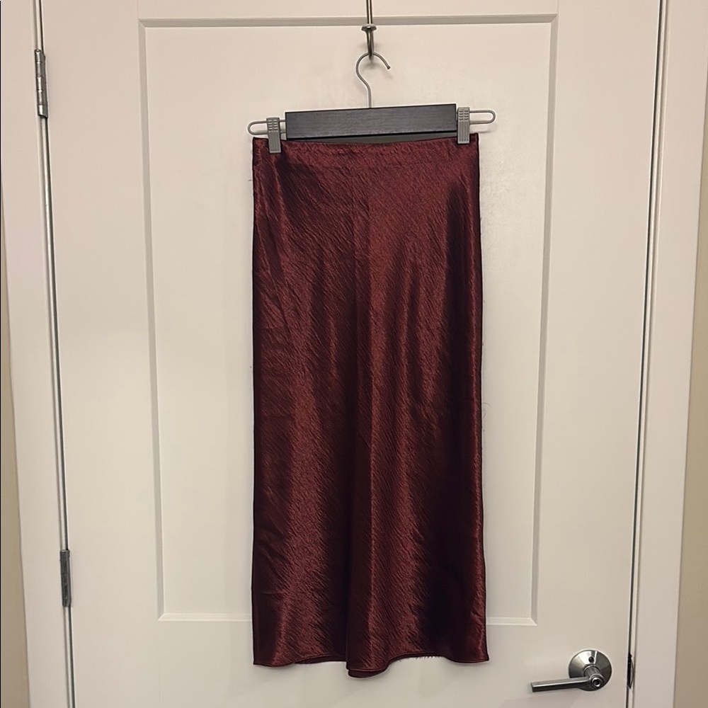 Elegant Burgundy Midi Skirt